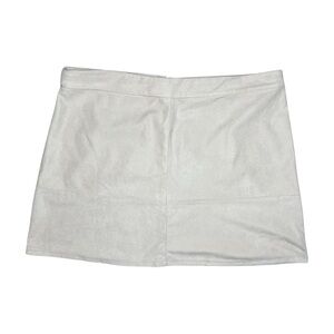 Lulu’s Shenandoah Mini Skirt